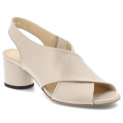 Beżowe Sandały Simen Eleganckie Obuwie Damskie Na Obcasie. Brązowe klapki damskie Simen, bez wzorów, ze skóry, bez obcasa, na obcasie, bez zapięcia. Za 379.00 zł.