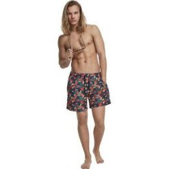 Kąpielówki wzorzyste duże rozmiary Urban Classic basic. Czarne kąpielówki męskie Urban Classics, m, bez wzorów, krótkie. Za 175.50 zł.