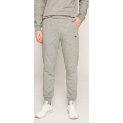 Puma - Spodnie. Spodnie sportowe męskie marki bonprix. W wyprzedaży za 139.90 zł.