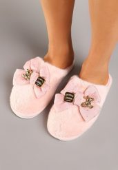 Różowe Wsuwane Kapcie Futrzane Zdobione Kokardą z Metalowymi Aplikacjami Reavarra. Czerwone kapcie damskie Born2be, z aplikacjami, z dzianiny. Za 34.99 zł.