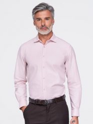 Bawełniana pastelowa męska koszula typu oxford – jasnoróżowa V1 - Rozmiar: XL. Pomarańczowe koszule męskie Ombre Clothing, m, bez wzorów, z bawełny, biznesowe, bez kołnierzyka, bez ramiączek. Za 209.99 zł.
