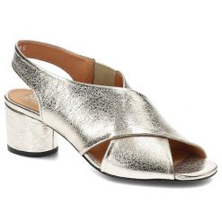 Sandały damskie Simen, ze skóry naturalnej licowej z metalicznym wykończeniem krzyżującymi się paskami z przodu elastyczną wstawką z tyłu i stabilnym. Żółte sandały damskie Simen, bez wzorów, ze skóry, bez obcasa, na obcasie, bez zapięcia. Za 309.00 zł.