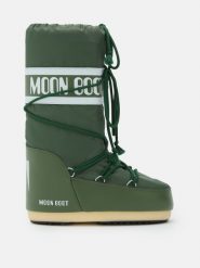 Moon Boot ICON NYLON BOOTS Śniegowce damskie. Zielone śniegowce i trapery damskie Moon Boot, z nylonu, przed kolano. W wyprzedaży za 644.25 zł.