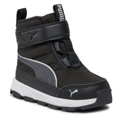 Śniegowce Puma. Czarne buty zimowe chłopięce Puma, bez wzorów, bez zapięcia. Za 239.99 zł.