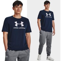 Under Armour Sportstyle Logo XL. Niebieskie koszulki sportowe męskie Under Armour, xl, bez wzorów, z bawełny, bez kołnierzyka, bez ramiączek, do piłki nożnej. W wyprzedaży za 93.80 zł.
