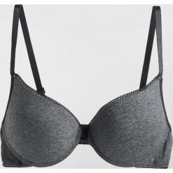 Biustonosz - Szary. Biustonosze marki Sinsay. Za 29.99 zł.