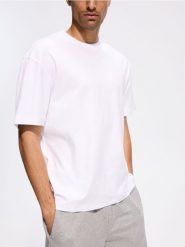 Bawełniany t-shirt boxy - biały. Białe t-shirty męskie Reserved, l, bez wzorów, z bawełny, bez kołnierzyka. Za 119.99 zł.