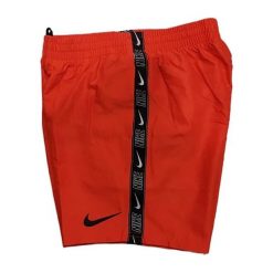 Szorty kąpielowe dziecięce Nike Logo Tape 4'' Volley. Czerwone szorty dla chłopców Nike, na lato, bez wzorów, z materiału, sportowe. Za 208.40 zł.