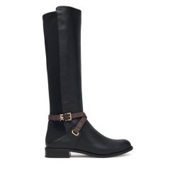 Oficerki MICHAEL Michael Kors. Czarne kozaki damskie MICHAEL Michael Kors, bez obcasa, na płaskiej podeszwie. Za 1,239.00 zł.