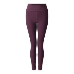 Damskie legginsy Dare 2B Hustle. Fioletowe legginsy sportowe damskie Dare 2b, bez wzorów, na fitness i siłownię. W wyprzedaży za 200.50 zł.