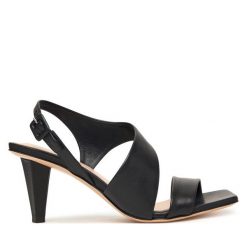 Sandały AGL. Czarne sandały damskie AGL, bez wzorów, bez obcasa, na słupku, bez zapięcia. Za 1,739.00 zł.