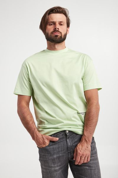 T-shirt męski EMPORIO ARMANI. T-shirty męskie Emporio Armani, m, bez wzorów, bez kołnierzyka. W wyprzedaży za 399.20 zł.