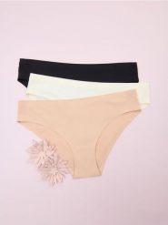 Majtki figi 3 pack - wielobarwny. Figi damskie Sinsay, l, bez wzorów, z materiału. Za 25.99 zł.