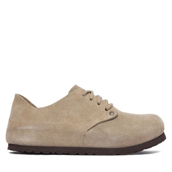 Półbuty Birkenstock. Brązowe półbuty damskie Birkenstock, bez wzorów, bez obcasa, na płaskiej podeszwie, bez zapięcia. Za 647.99 zł.