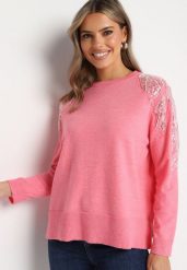 Różowy Sweter z Dodatkiem Modalu i Wiskozy z Perłami i Cekinami na Ramionach Ivenise. Czerwone swetry damskie Born2be, na zimę, bez wzorów, z wiskozy, bez kołnierzyka, bez ramiączek, bez kaptura. Za 109.99 zł.