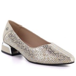 Skórzane czółenka damskie ażurowe beżowe Vinceza 99201. Brązowe czółenka damskie VINCEZA, w ażurowe wzory, ze skóry, eleganckie, bez obcasa, bez zapięcia. Za 209.99 zł.