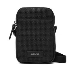 Saszetka Calvin Klein. Czarne saszetki męskie Calvin Klein, młodzieżowe, małe. Za 329.99 zł.