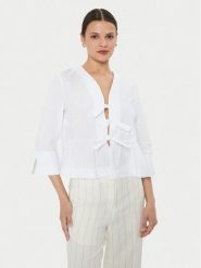ViCOLO Bluzka TB1518 Biały Regular Fit. Białe bluzki damskie ViCOLO, m, bez wzorów, z bawełny, bez kołnierzyka, bez ramiączek. Za 249.99 zł.