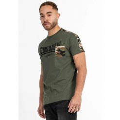 T-shirt o klasycznym kroju Lonsdale Huxter. Czarne t-shirty męskie Lonsdale, bez wzorów, klasyczne, bez kołnierzyka. Za 136.00 zł.