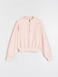Krótka bluza ze stójką - różowy. Czerwone bluzy damskie Sinsay, l, bez wzorów, bez kaptura. Za 39.99 zł.