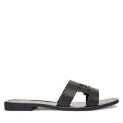 Klapki KARL LAGERFELD. Czarne klapki damskie KARL LAGERFELD, bez wzorów, bez obcasa. Za 439.99 zł.