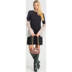 SUKIENKA MY TWIN Twinset. Czarne sukienki damskie Twinset, l, z aplikacjami, z dzianiny, bez kołnierzyka, bez ramiączek, bez kaptura. Za 679.00 zł.