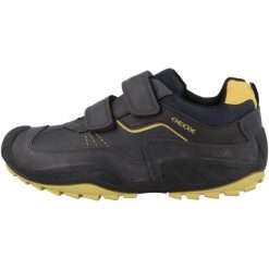 Buty GEOX J NEW SAVAGE BOY A Szary. Niebieskie buty sportowe chłopięce Geox, bez wzorów, bez zapięcia, trekkingowe. Za 217.99 zł.