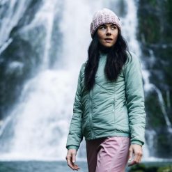 Czapka Eisbar Selda MÜ. Czerwone czapki i kapelusze damskie Eisbar, bez wzorów, z wełny, eleganckie. Za 269.90 zł.