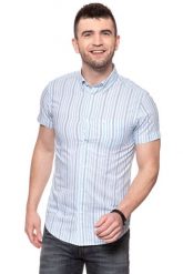 KOSZULA MĘSKA KRÓTKI RĘKAW WRANGLER SS 1PKT BUTTON-DOWN SAPPHIRE BLUE W5944NQBT 112129756. Niebieskie koszule męskie Wrangler, l, bez wzorów, z bawełny, bez kołnierzyka, bez ramiączek. W wyprzedaży za 69.99 zł.