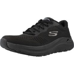 Buty SKECHERS ARCH FIT 2.0 Czarny. Czarne obuwie sportowe damskie Skechers, bez wzorów, z materiału, trekkingowe, Skechers Sport. Za 367.00 zł.