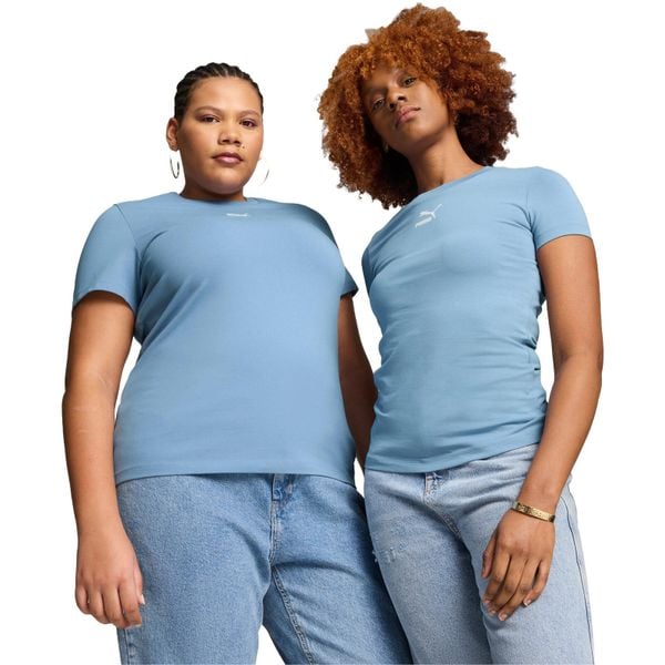 Podkoszulek damskie Puma Classics Slim Tee Zen. Niebieskie koszulki sportowe damskie Puma, bez wzorów, z bawełny, bez kołnierzyka, bez ramiączek. Za 190.00 zł.