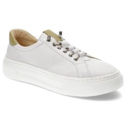Białe Sneakersy Wasak Stylowe Obuwie Damskie. Białe obuwie sportowe damskie Wasak, bez wzorów, ze skóry. Za 239.00 zł.