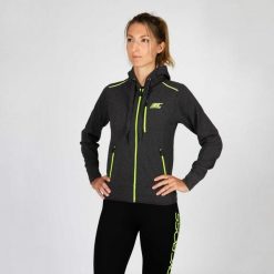 Damska bluza z kapturem ULTRASOFT. Szare bluzy sportowe damskie BODYCROSS, s, bez wzorów, z materiału, z kapturem, do biegania. Za 322.99 zł.