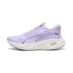 Damskie buty do biegania Puma Magnify Nitro 3. Zielone obuwie sportowe damskie Puma, bez wzorów, do biegania. Za 614.50 zł.
