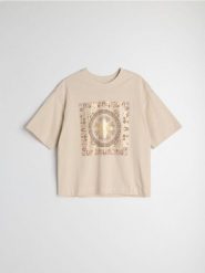 Bawełniana koszulka w stylu boho - beżowy. Brązowe t-shirty damskie Sinsay, l, bez wzorów, z bawełny, boho, bez kołnierzyka. Za 25.99 zł.