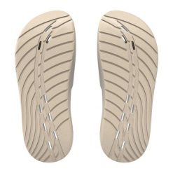 Klapki basenowe męskie Speedo Slides. Brązowe klapki męskie Speedo, z materiału. Za 134.20 zł.