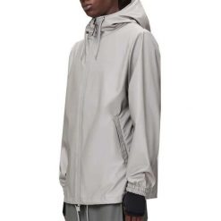 Kurtka RAINS STORM BREAKER W3 Szary. Szare kurtki męskie Rains, m, bez wzorów, z syntetyku, bez kaptura. Za 446.64 zł.
