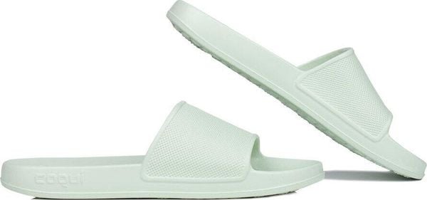 Klapki damskie Coqui Tora. Brązowe klapki damskie Coqui, bez wzorów, z materiału, wakacyjne, bez obcasa. Za 74.99 zł.