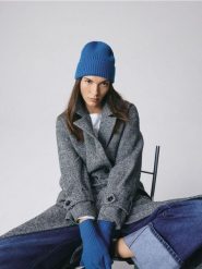 Wełniana czapka - niebieski. Niebieskie czapki i kapelusze damskie Reserved, bez wzorów, z wełny. Za 79.99 zł.