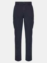 Napapijri Spodnie materiałowe NP0A4IDQ1761 Granatowy Regular Fit. Niebieskie spodnie materiałowe męskie Napapijri, m, bez wzorów, z bawełny. Za 309.99 zł.