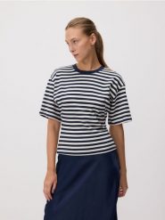 Taliowany t-shirt - wielobarwny. T-shirty damskie Reserved, l, bez wzorów, z bawełny, bez kołnierzyka. W wyprzedaży za 49.99 zł.