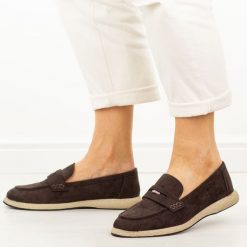 Brązowe mokasyny damskie Vinceza 62273. Brązowe mokasyny damskie VINCEZA, z jeansu, eleganckie. W wyprzedaży za 139.92 zł.