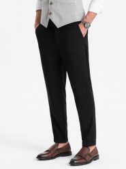 Męskie spodnie chino REGULAR FIT z gumką w pasie – czarne V4 - Rozmiar: L. Czarne spodnie materiałowe męskie Ombre Clothing, l, bez wzorów, z bawełny, casualowe. W wyprzedaży za 219.99 zł.