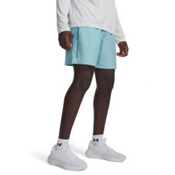 Spodenki treningowe męskie Under Armour Woven Wordmark. Czarne krótkie spodenki sportowe męskie Under Armour, m, bez wzorów, z materiału, na fitness i siłownię. Za 138.30 zł.