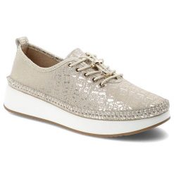 Półbuty damskie Filippo, cholewka ze skóry naturalnej z delikatnym metalicznym połyskiem wiązany fason z zabudowanym przodem, złote, DP7535/26. Żółte półbuty damskie Filippo, bez wzorów, ze skóry, bez obcasa, na płaskiej podeszwie, bez zapięcia. Za 152.90 zł.