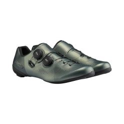 Buty Shimano SH-RC703. Zielone eleganckie półbuty Shimano, ze skóry, eleganckie, bez zapięcia. Za 980.50 zł.