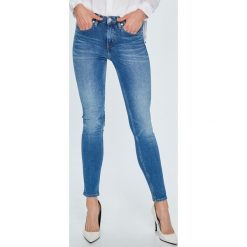 Calvin Klein Jeans - Jeansy. Jeansy damskie marki Calvin Klein Jeans. W wyprzedaży za 439.90 zł.