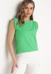 Zielony Top z Podkreślonymi Ramionami Ozdobionymi Kryształkami i Łańcuszkami Viamara. Zielone bluzki damskie Born2be, l, z aplikacjami, z jeansu, eleganckie, bez kołnierzyka, bez ramiączek. Za 39.99 zł.