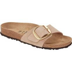Damskie japonki duża matowa złota klamra MADRID. Brązowe klapki damskie Birkenstock, bez wzorów, z materiału, bez obcasa. Za 486.00 zł.
