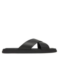 Klapki Calvin Klein. Czarne klapki męskie Calvin Klein. Za 449.99 zł.